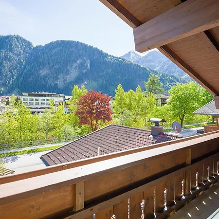 Alpenluxus' Panorama With Car Park And Mountain View * マイヤーホーフェン